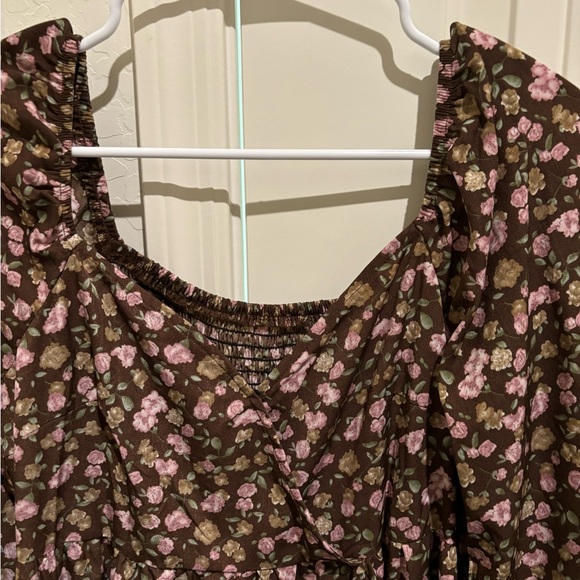 Shein Dress / bump friendly - Picture 2 of 3